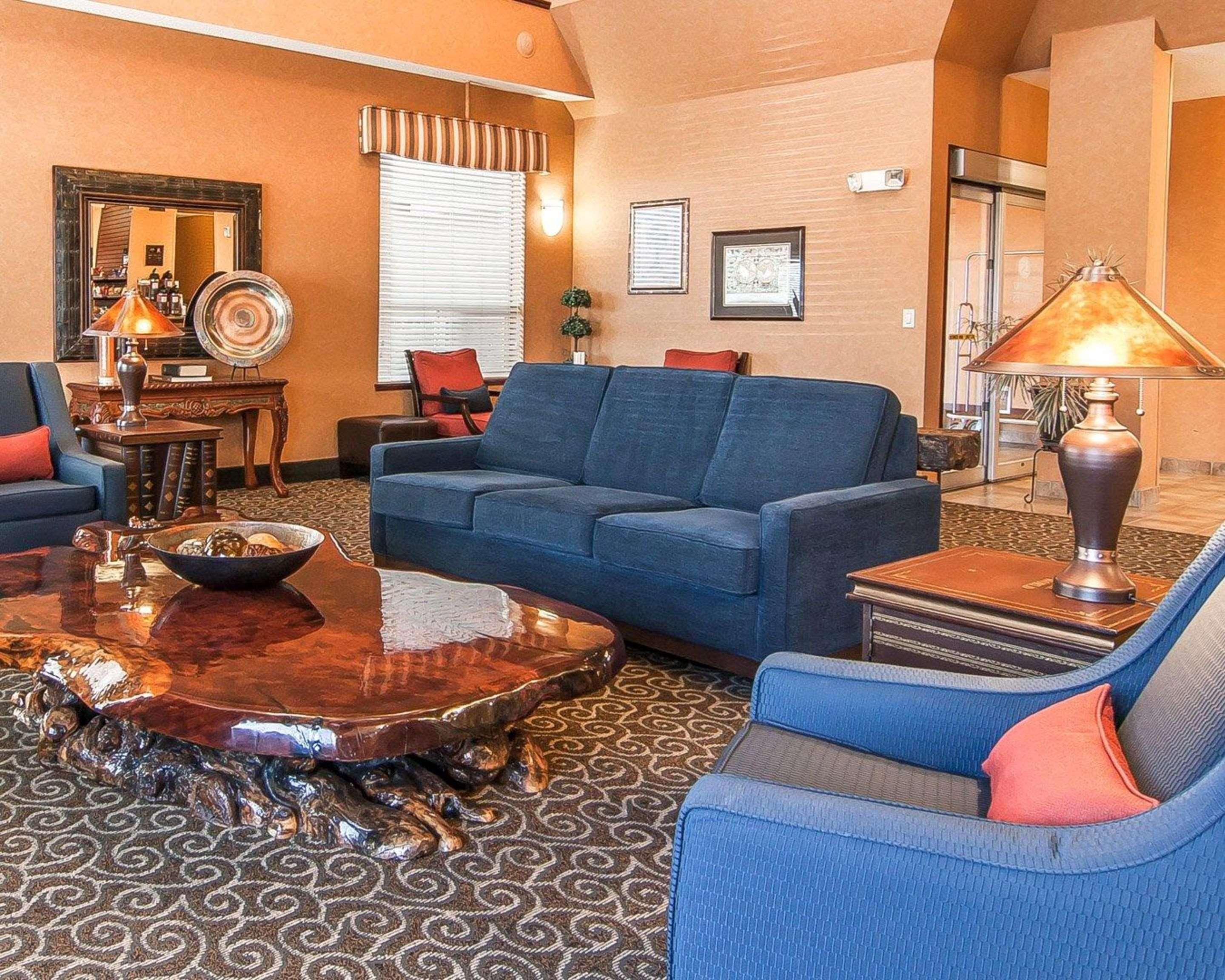 Comfort Suites Redmond Airport Esterno foto