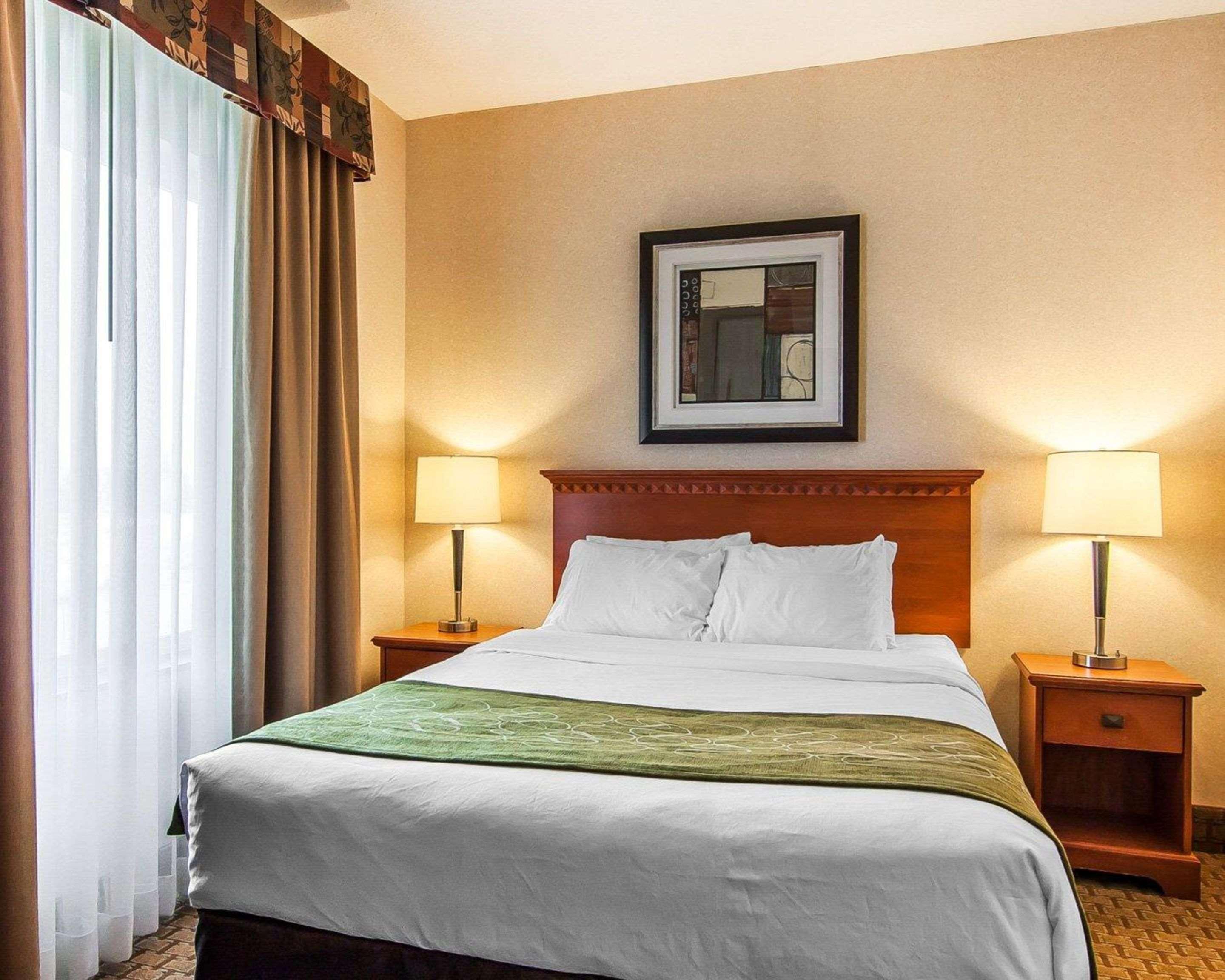Comfort Suites Redmond Airport Esterno foto