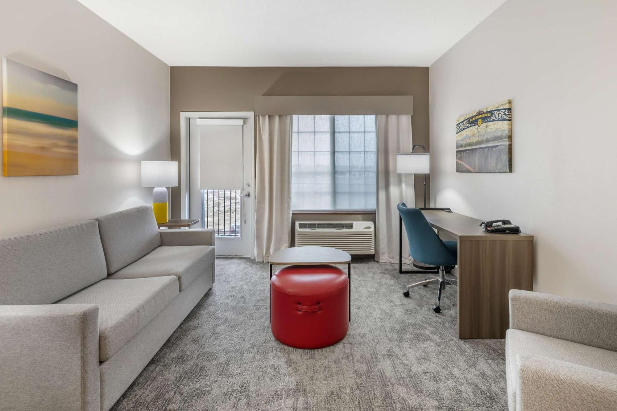Comfort Suites Redmond Airport Esterno foto