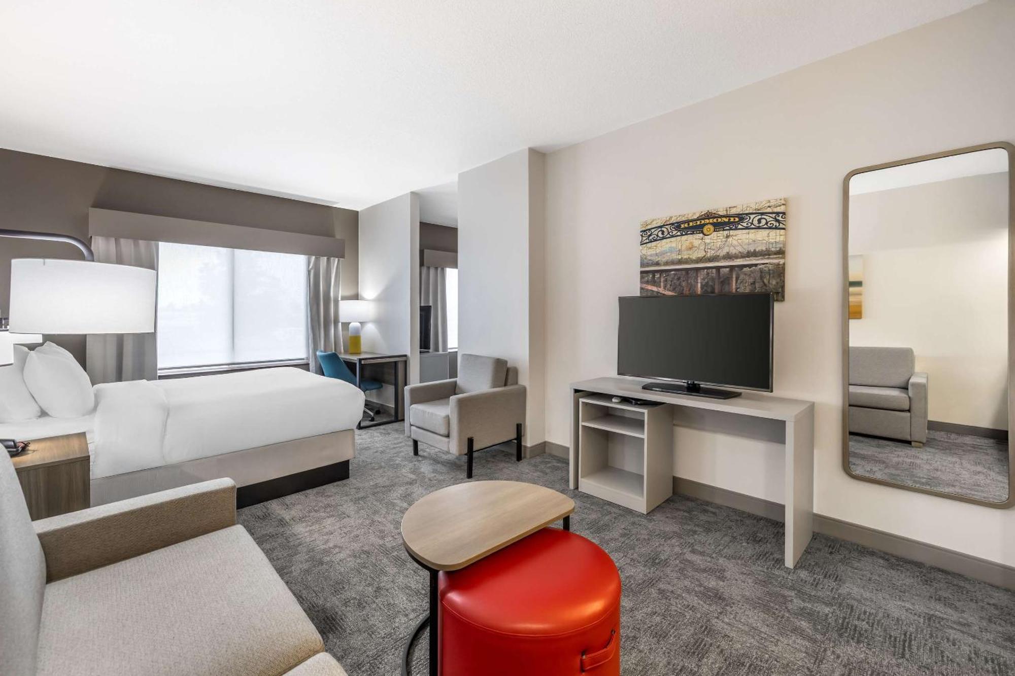 Comfort Suites Redmond Airport Esterno foto